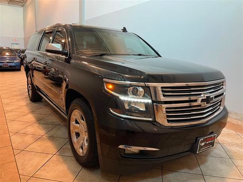 Used 2015 Chevrolet Suburban LTZ AWD/4WD image 3