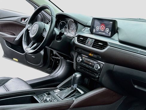Used 2017 MAZDA MAZDA6 Touring w/ Touring Premium Package FWD image 15