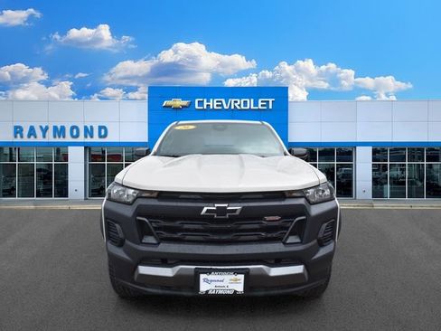 New 2026 Chevrolet Colorado Trail Boss AWD/4WD image 9