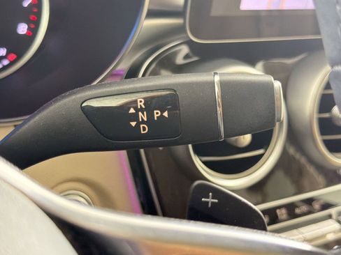 Used 2021 Mercedes-Benz GLC 300 image 18