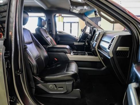 Used 2017 Ford F250 Lariat w/ Lariat Value Package image 32