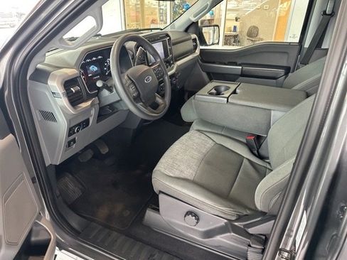 Used 2023 Ford F150 XLT image 7