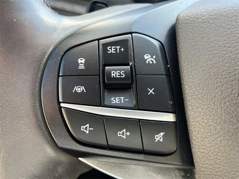 Used 2020 Ford Explorer Platinum w/ Premium Technology Package image 34