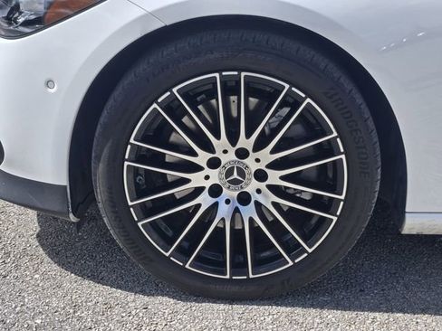 Used 2024 Mercedes-Benz C 300 4MATIC Sedan image 10