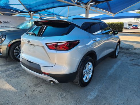 Used 2022 Chevrolet Blazer LT FWD image 4