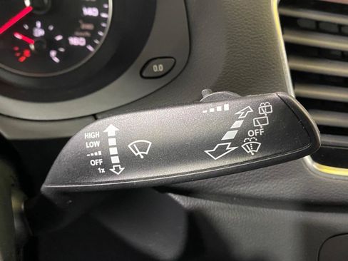 Used 2017 Audi Q3 2.0T Premium image 22