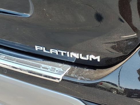 New 2026 Toyota Highlander Platinum AWD/4WD image 5