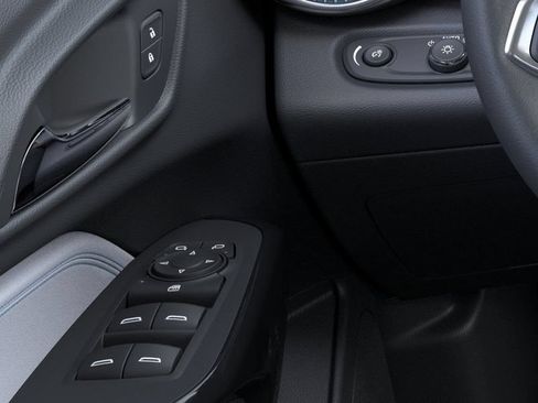 New 2026 Chevrolet Trax LT w/ Midnight Edition FWD image 47