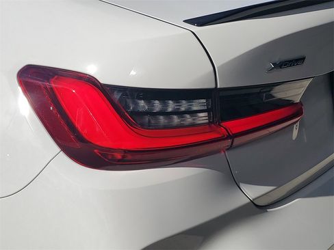 Used 2025 BMW M3 Competition image 16