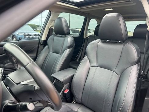 Used 2019 Subaru Forester Limited w/ Popular Package #3 AWD/4WD image 11