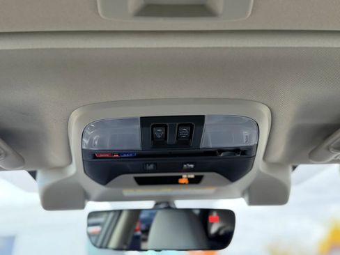 Used 2023 Subaru Crosstrek 2.0i Premium image 41