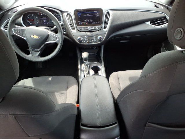 Used 2025 Chevrolet Malibu LT FWD image 14