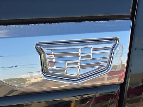 New 2026 Cadillac Vistiq Premium Luxury w/ LPO, Floor Liner Package image 10