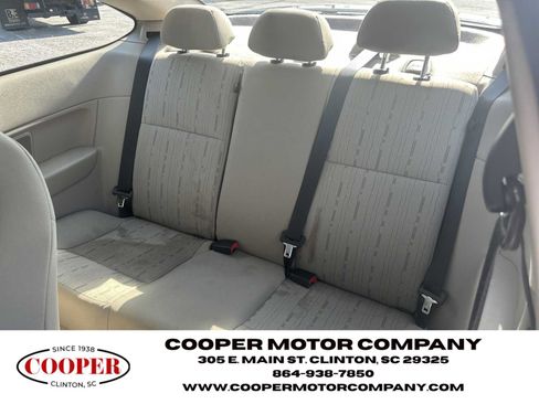 Used 2010 Ford Focus SE FWD image 11