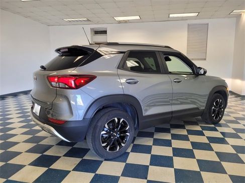 Used 2023 Chevrolet TrailBlazer LT image 8