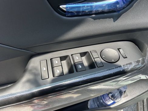 New 2027 Hyundai Kona Limited FWD image 23