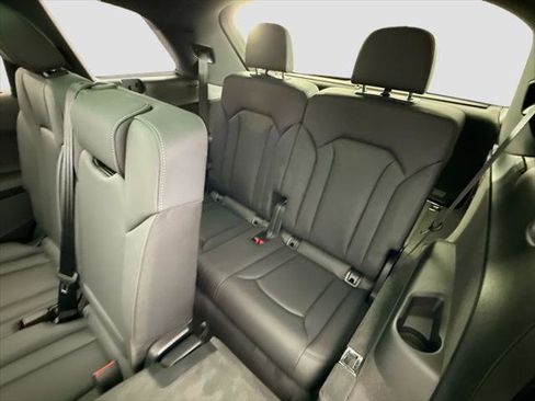 New 2026 Audi Q7 Premium Plus AWD/4WD image 23
