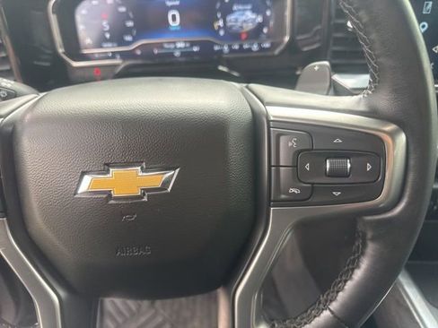 Used 2023 Chevrolet Silverado 1500 LTZ AWD/4WD image 16