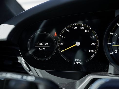 Used 2023 Porsche 911 GT3 image 52