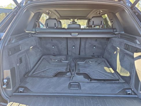 Used 2023 BMW X5 xDrive40i w/ Premium Package image 15