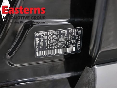 Used 2023 Nissan Rogue SV AWD/4WD image 35