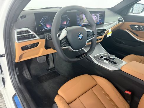 Used 2026 BMW 330i Sedan w/ Convenience Package RWD image 4