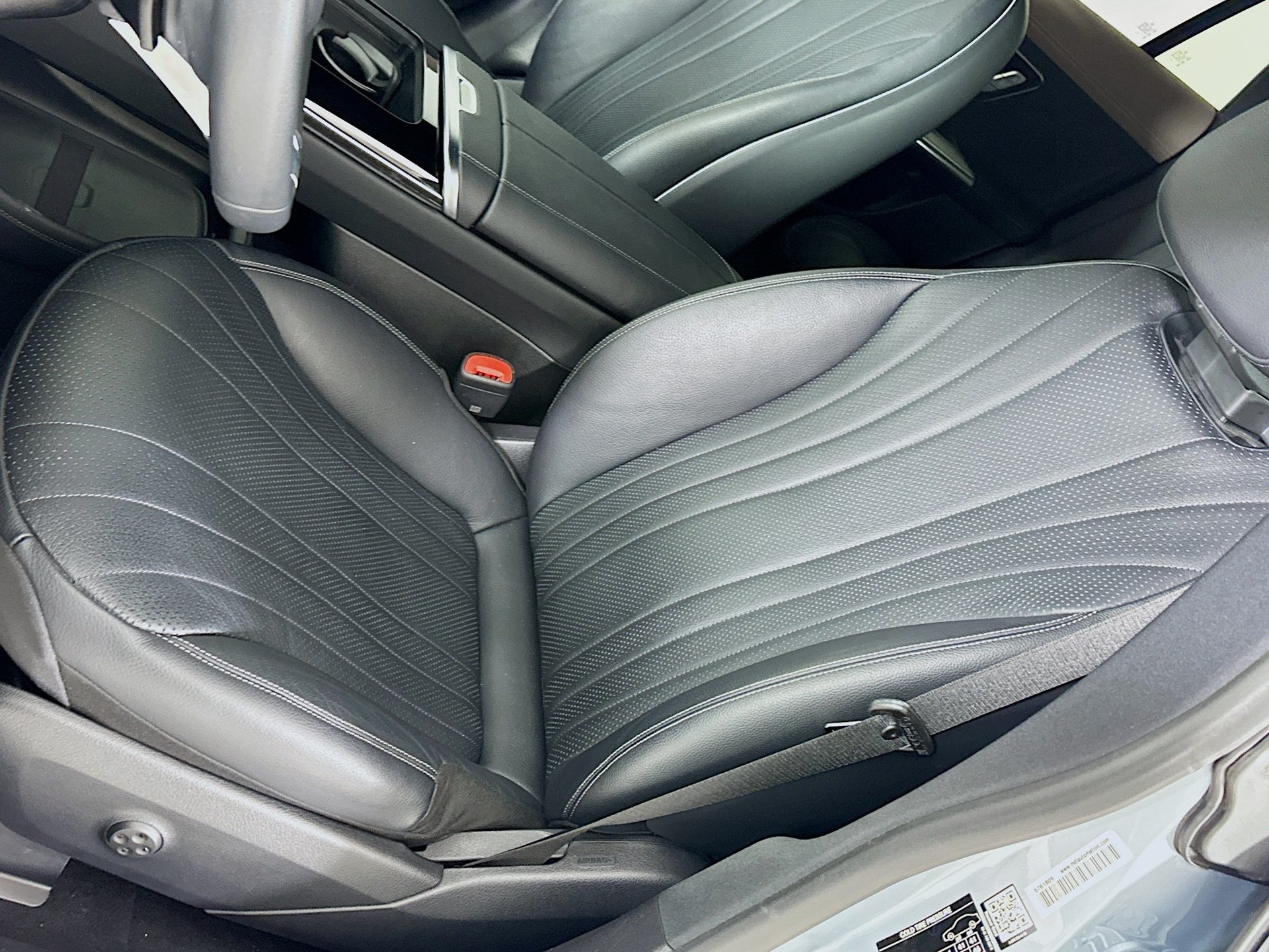 Certified 2023 Mercedes-Benz EQE 500 4MATIC Sedan image 21