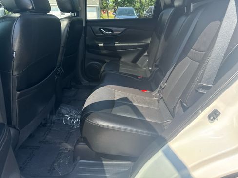 Used 2016 Nissan Rogue SL w/ SL Premium Package AWD/4WD image 13