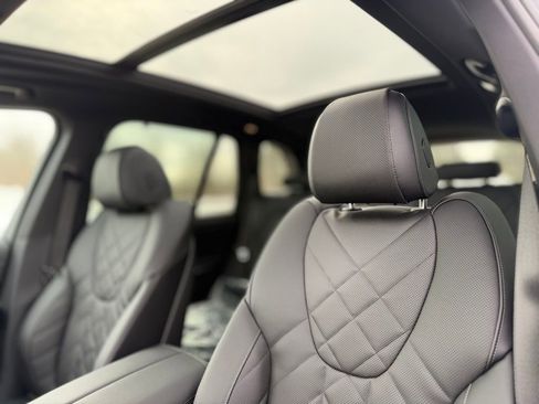 New 2026 BMW X5 xDrive50e image 14