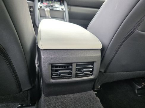 Used 2022 Lexus IS 350 F Sport image 19