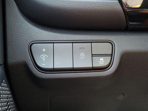 Used 2025 Kia Seltos S FWD image 28