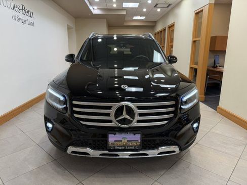 Certified 2025 Mercedes-Benz GLB 250 image 2