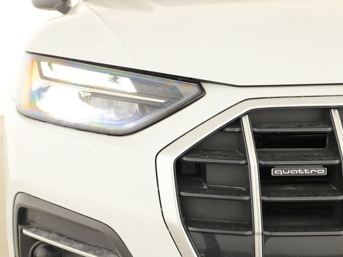 Used 2021 Audi Q5 2.0T Premium Plus w/ Premium Plus Package AWD/4WD image 34