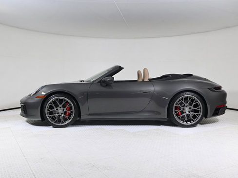 Used 2023 Porsche 911 Carrera S image 2