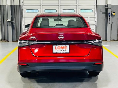 New 2027 Nissan Sentra SV FWD image 14