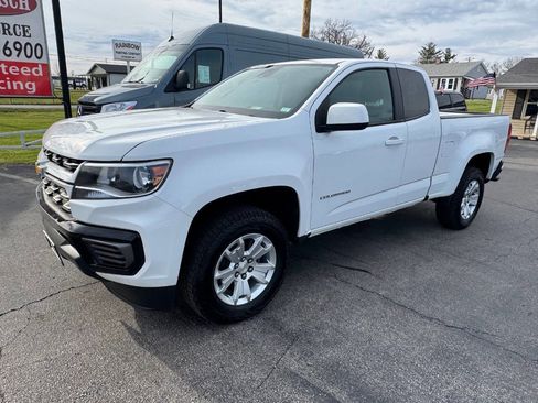 Used 2022 Chevrolet Colorado LT w/ Fleet Safety Package image 2