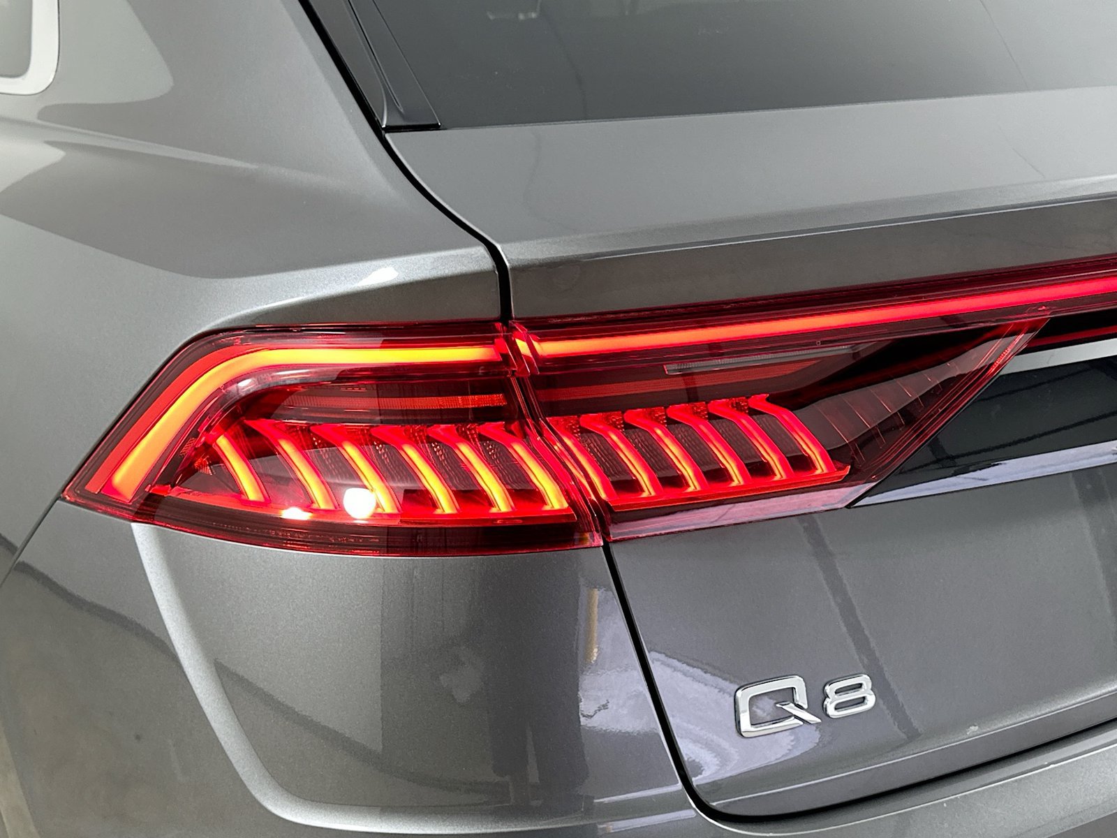 Certified 2022 Audi Q8 Premium AWD/4WD image 12