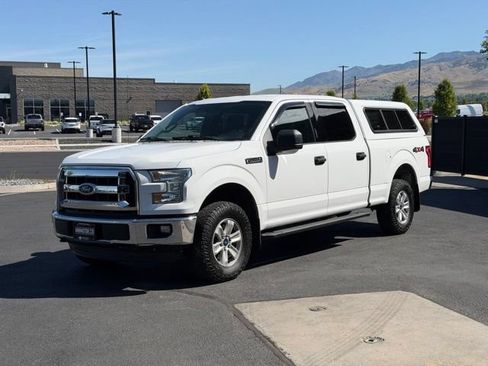 Used 2015 Ford F150 XLT w/ Trailer Tow Package AWD/4WD image 6