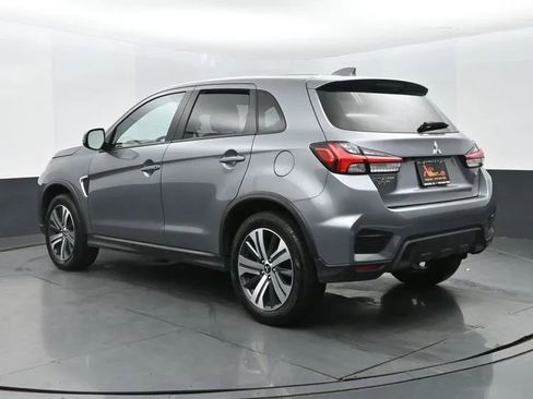 Used 2024 Mitsubishi Outlander Sport SE image 9