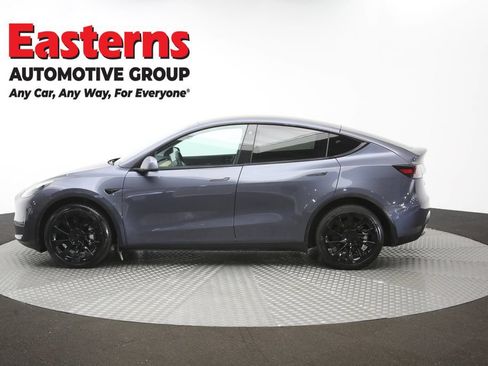 Used 2021 Tesla Model Y Long Range AWD/4WD image 55