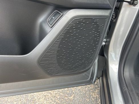 New 2026 Chevrolet Equinox LT w/ Convenience Package II image 14