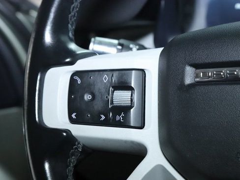 Certified 2022 Land Rover Defender 110 SE AWD/4WD image 25