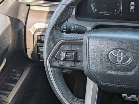 Used 2024 Toyota Tacoma TRD Sport image 20