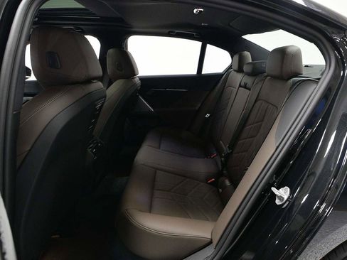 New 2026 BMW 530i w/ M Sport Package image 10