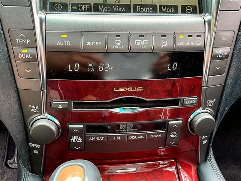 Used 2007 Lexus LS 460 RWD image 25
