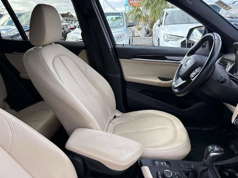 Used 2018 BMW X1 sDrive28i image 12