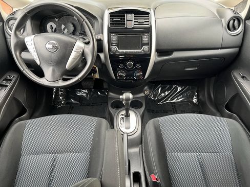 Used 2017 Nissan Versa Note SV FWD image 13