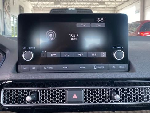 Used 2024 Honda Civic Sport image 21