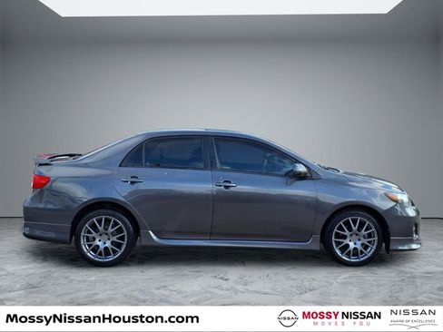 Used 2013 Toyota Corolla S w/ Premium Pkg image 8