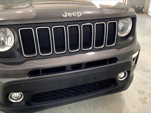 Used 2021 Jeep Renegade Latitude w/ Convenience Group image 7